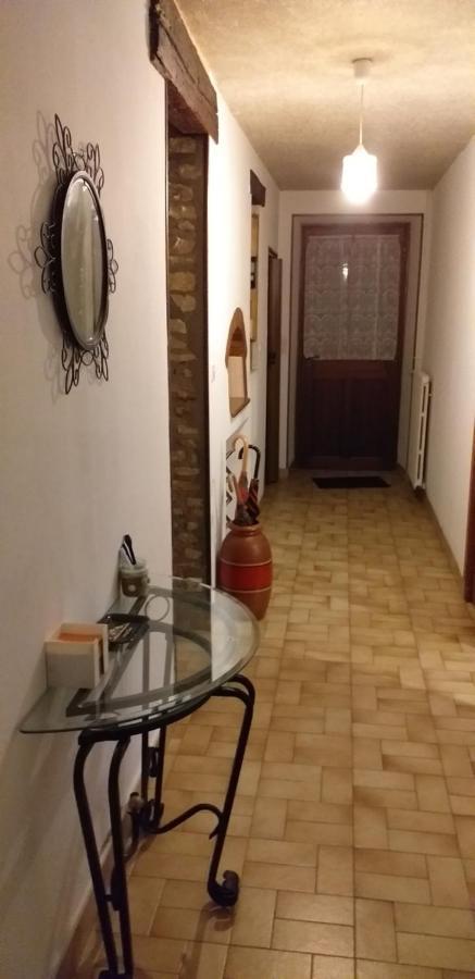Maison Pour Nombreuses Personnes Pousseaux Exterior photo